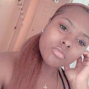 Meet your Posher, Shyra